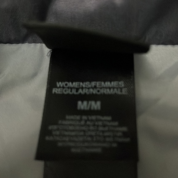 The north face vest - Picture 3 of 5